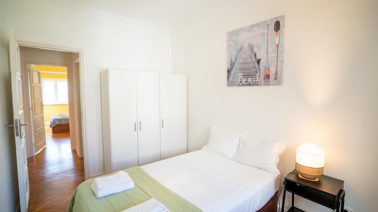 Graca River View Apartment Lisbon