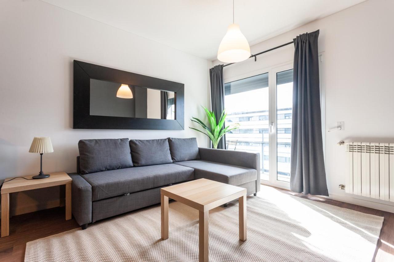 Flh Expo Modern Flat With Balcony *