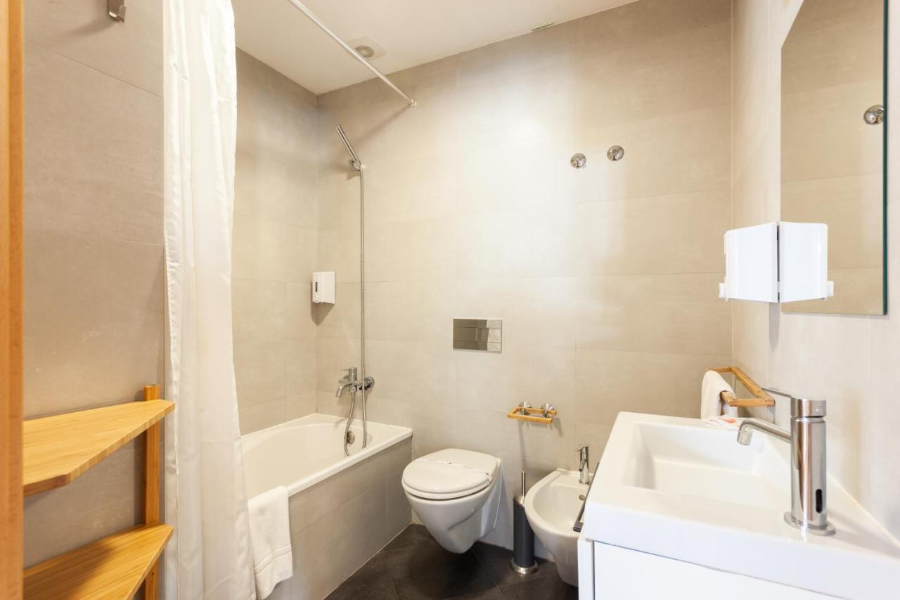 Flh Liberdade Contemporary Flat *