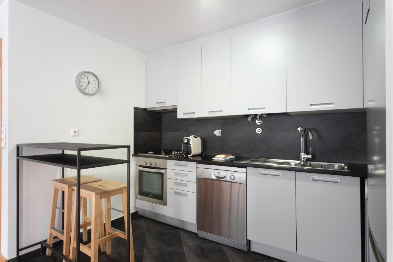 Flh Liberdade Contemporary Flat