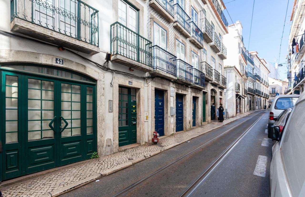 Flh Sao Bento With Balcony Apartment