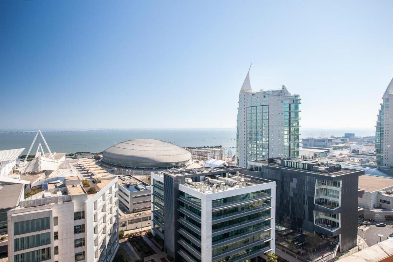 Orient - Modern, Spacious And Sunny! By The River! Lisbon