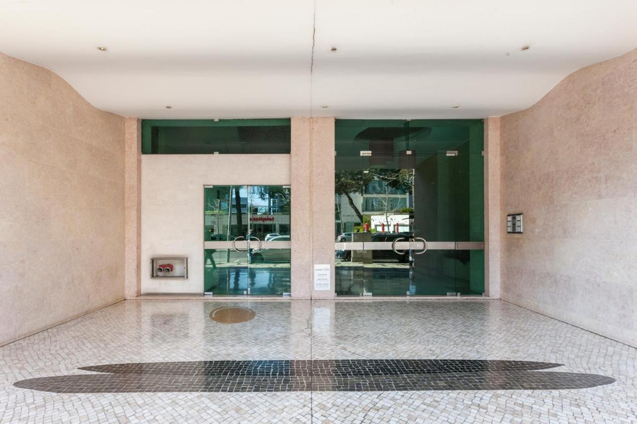 Orient - Modern, Spacious And Sunny! By The River! Apartment *