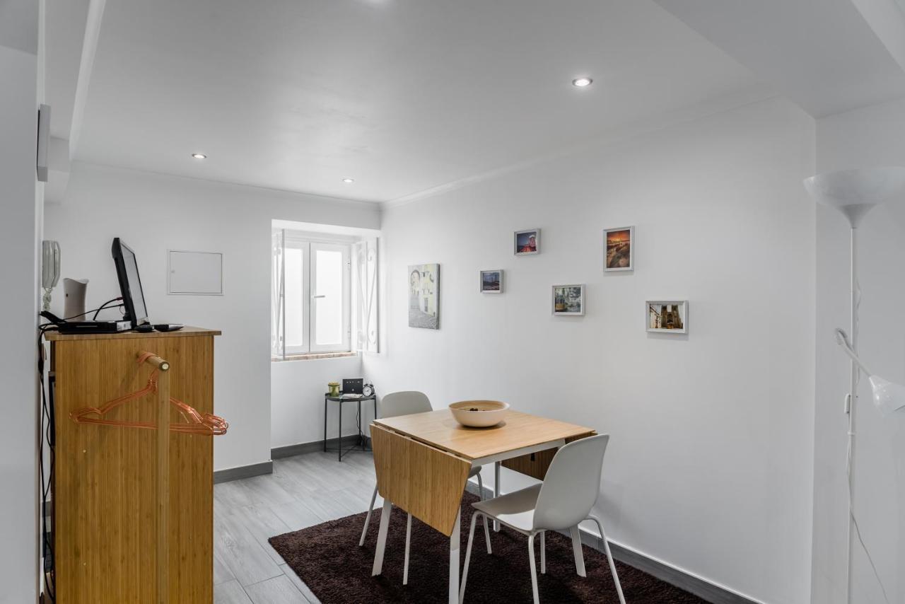 Apartment Close To Belem, With A Terrace *