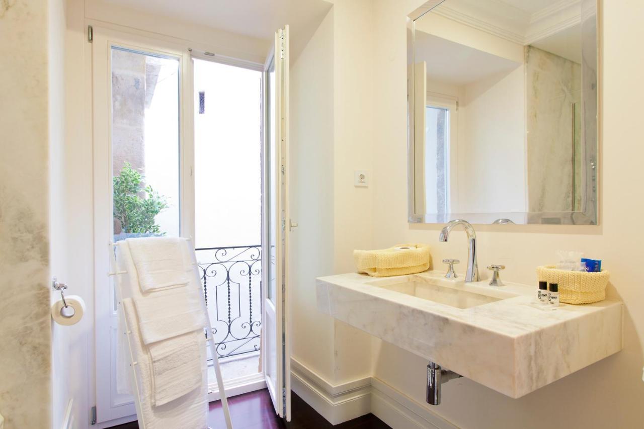 Apartment Baxia-chiado With Incredible View *