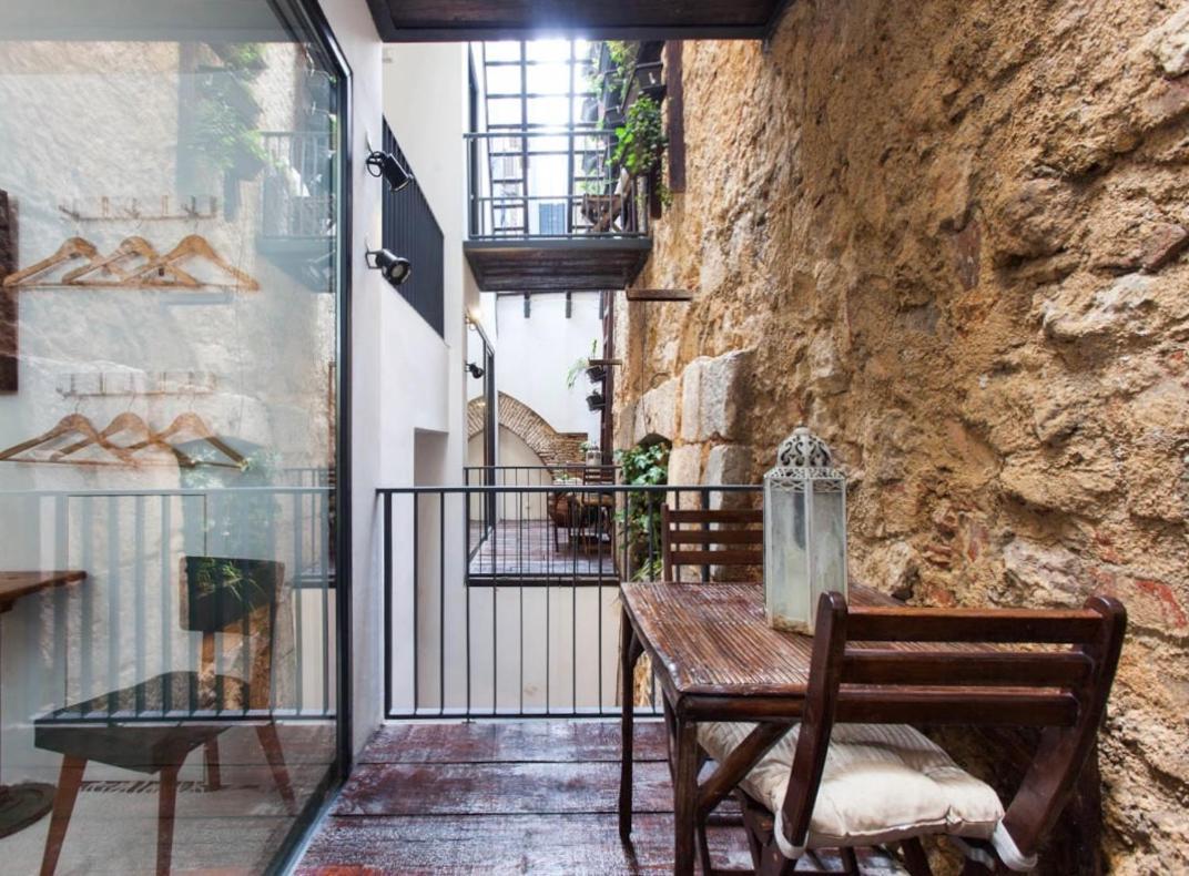 Apartment Old Stables Chiado - 1 Bedroom In The Red Heart Of *