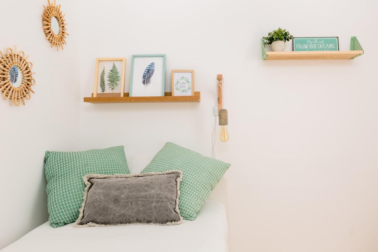 Feel In Stunning Renovated Nest In Graca Apartment Lisbon