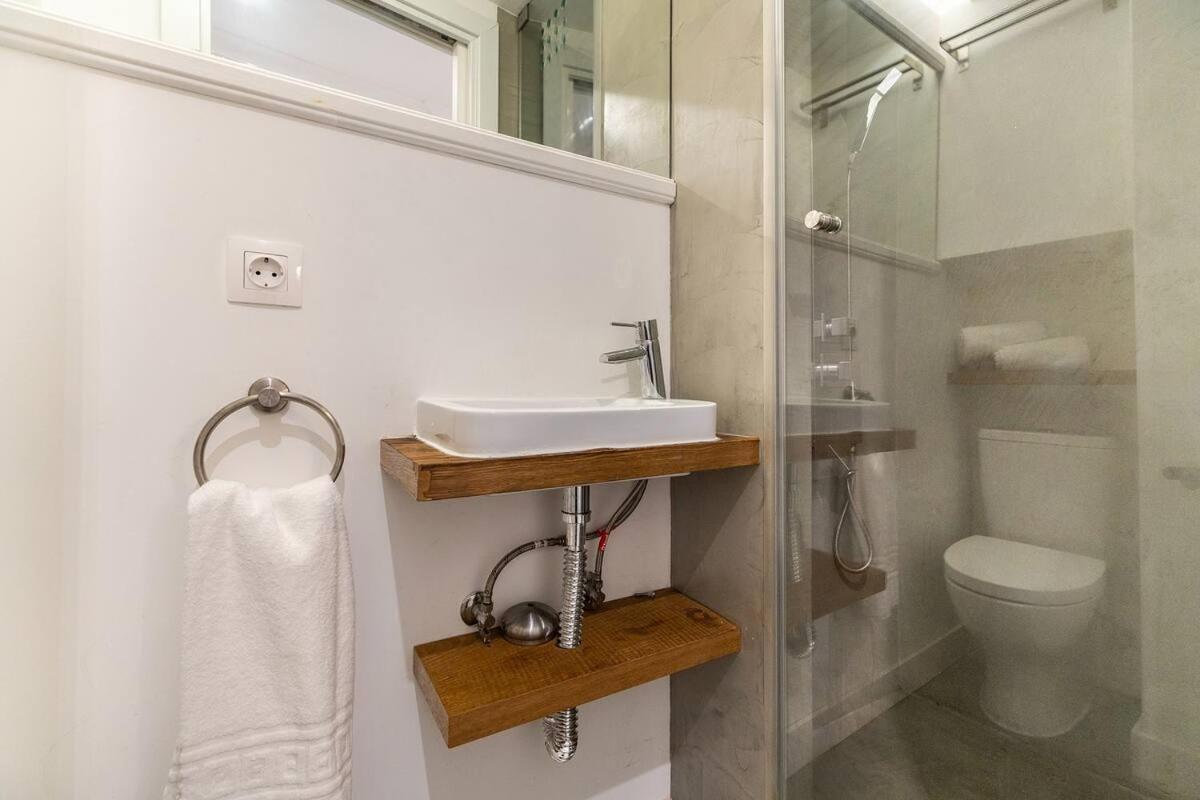 Alfama - Two Bedroom With River View * Lisbon