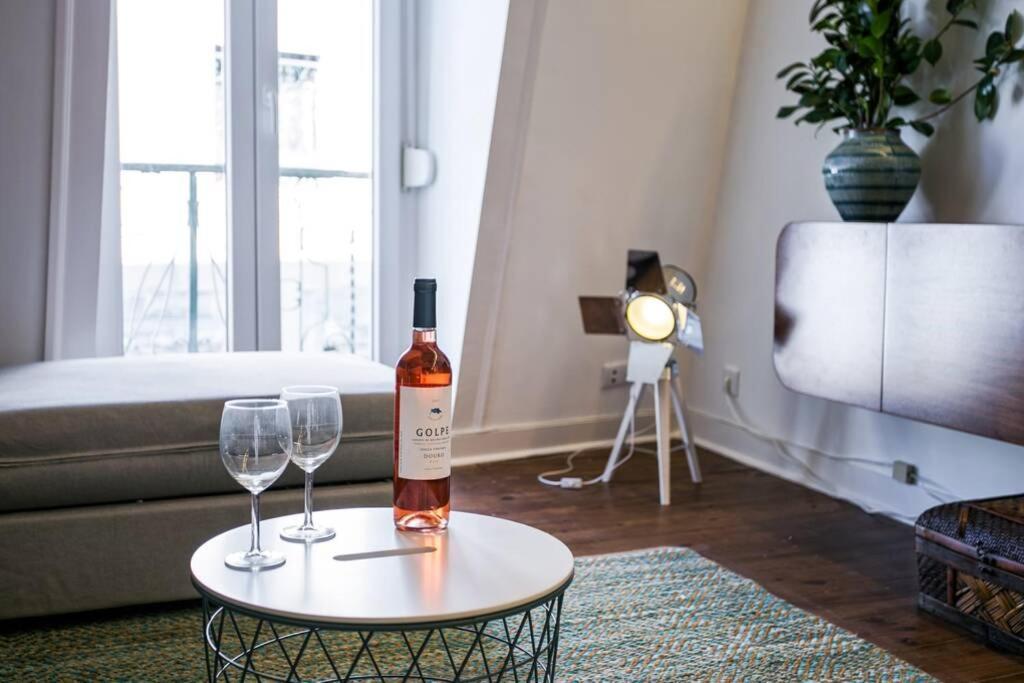 2 Bedroom With Ac Next To Avenida Da Liberdade * Lisbon