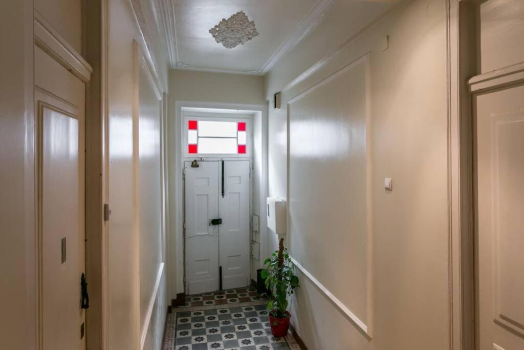 2 Bedroom With Ac Next To Avenida Da Liberdade Lisbon