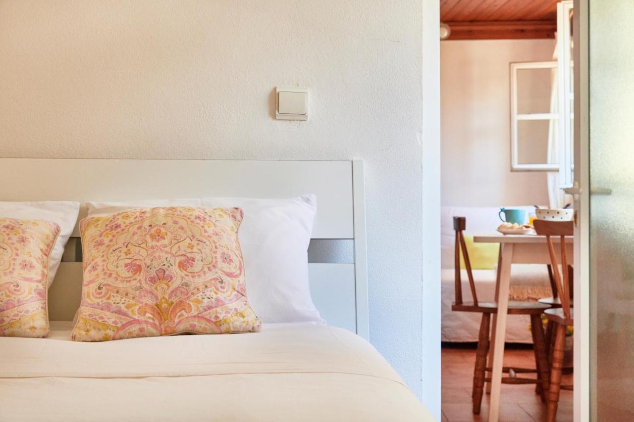 Apartment Light Filled Near Chiado, By Timecooler