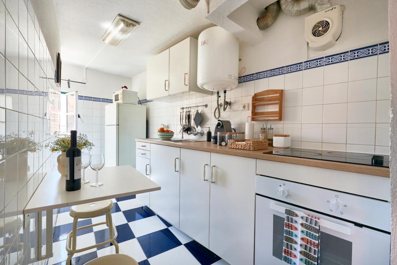Light Filled Near Chiado, By Timecooler Apartment *