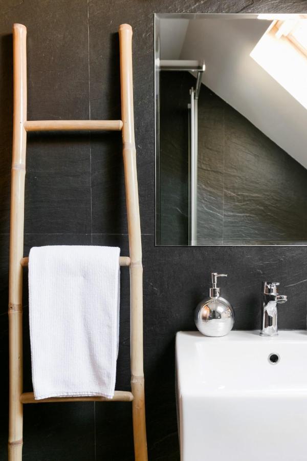 Apartment Bica Chiado Riverside Terrace Retreat *