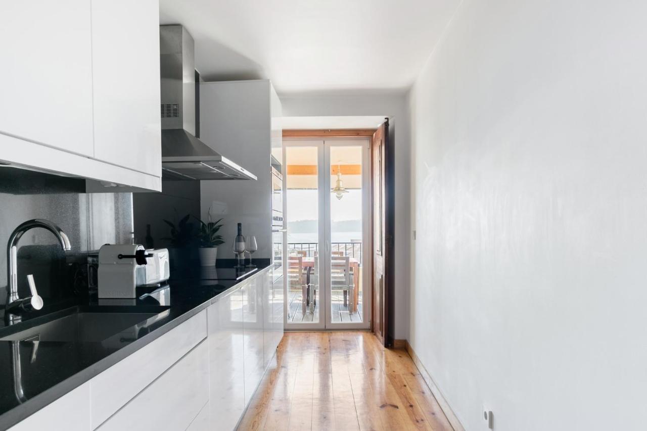 Bica Chiado Riverside Terrace Retreat Lisbon