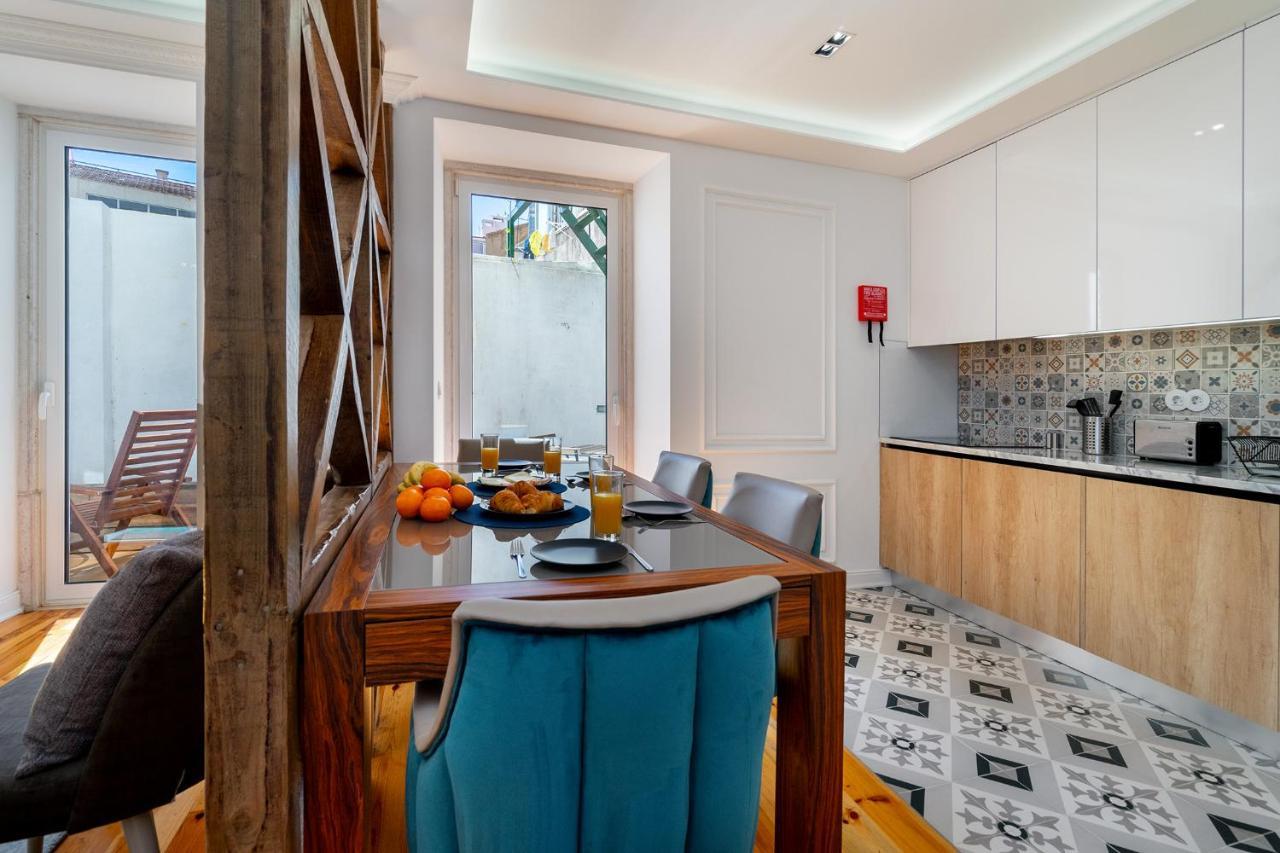 Apartment Whome | Great Location & Large Family W/patio Lisbon