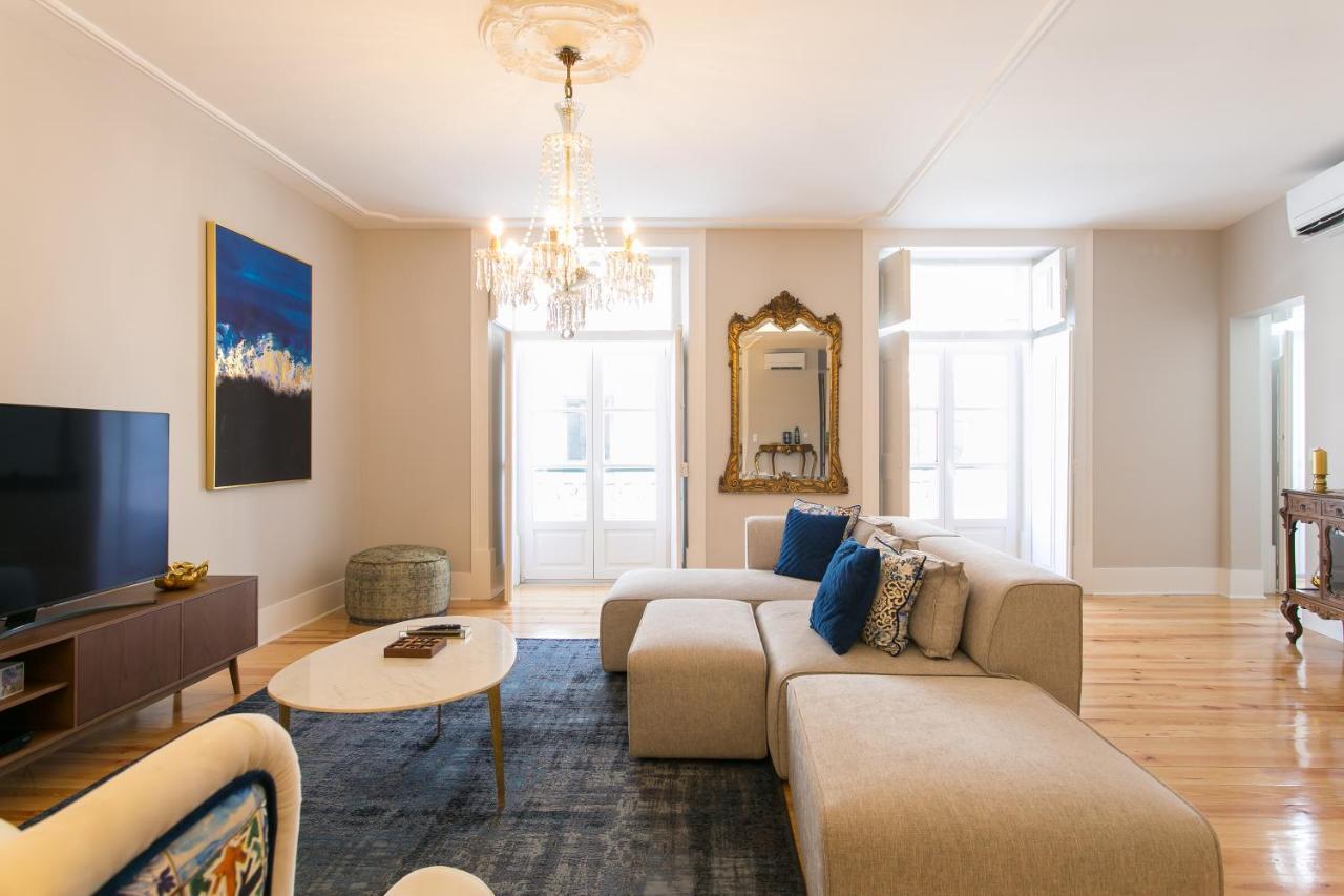 Chiado Deluxe Gem 4bdr Amazing Apartment Lisbon