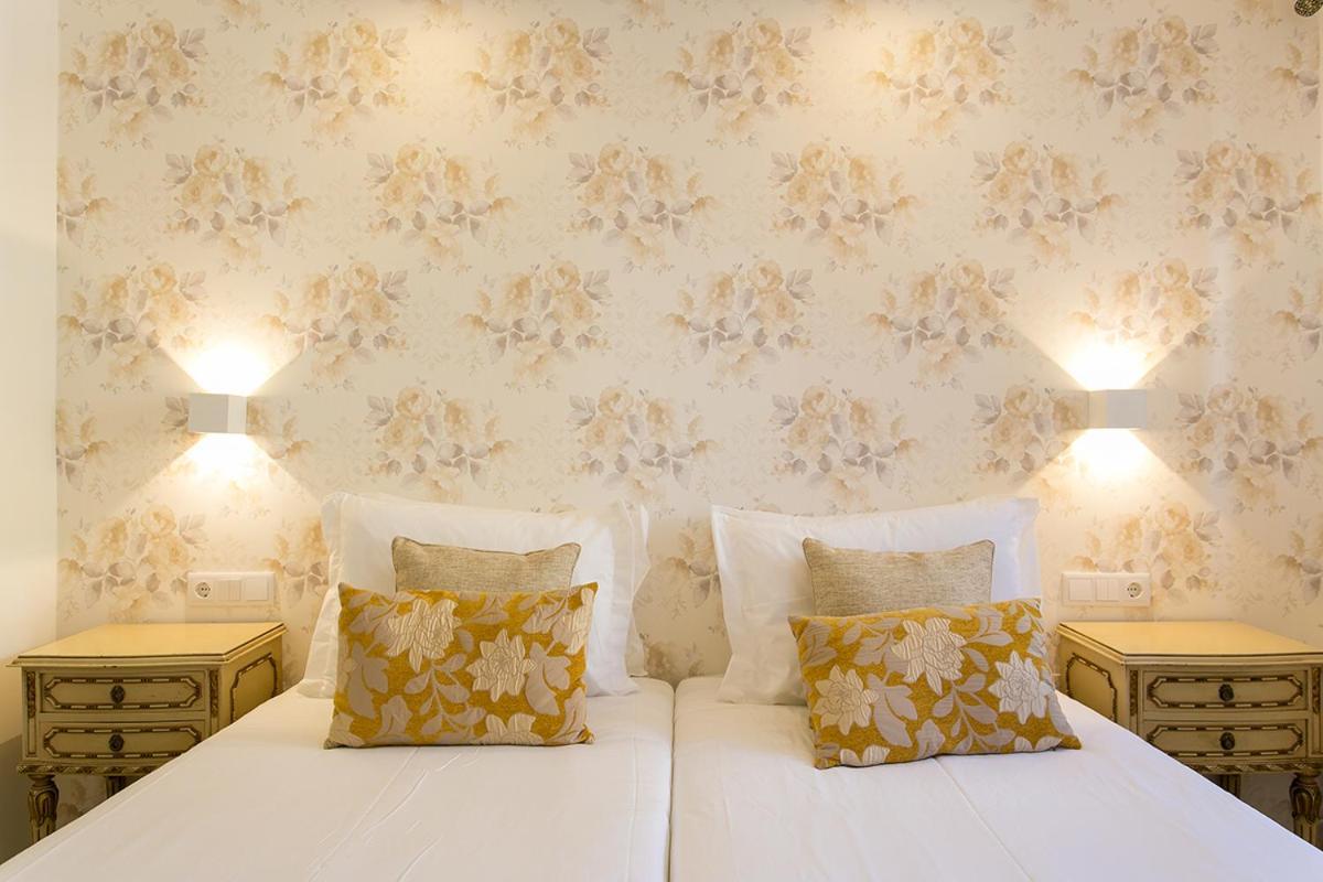 Guest house Amalia Near Rossio Square Lisbon