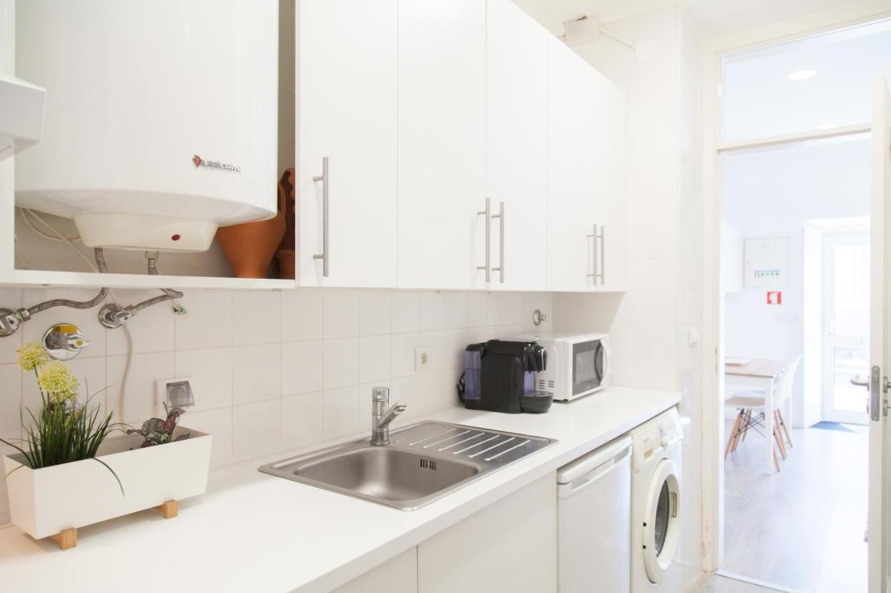 Flh Santa Apolonia Charming Flat Lisbon
