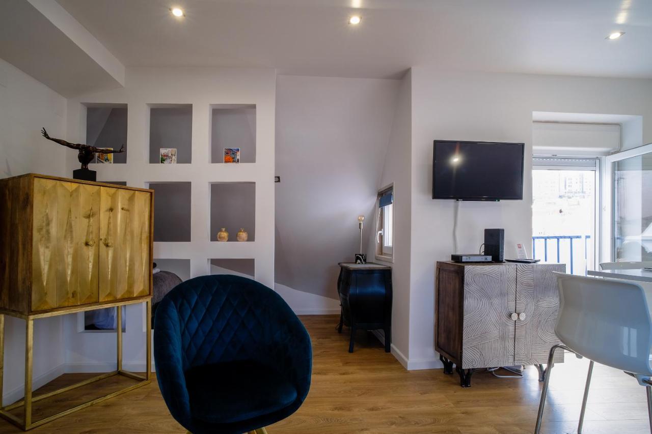 Apartment Good Karma - Bright And Sophisticated With Balcony Lisbon