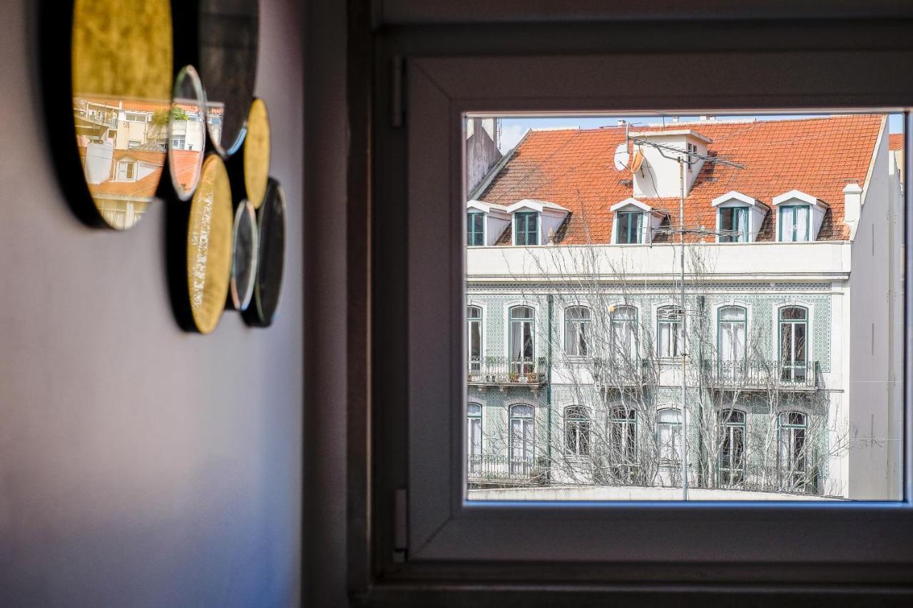 Apartment Good Karma - Bright And Sophisticated With Balcony *