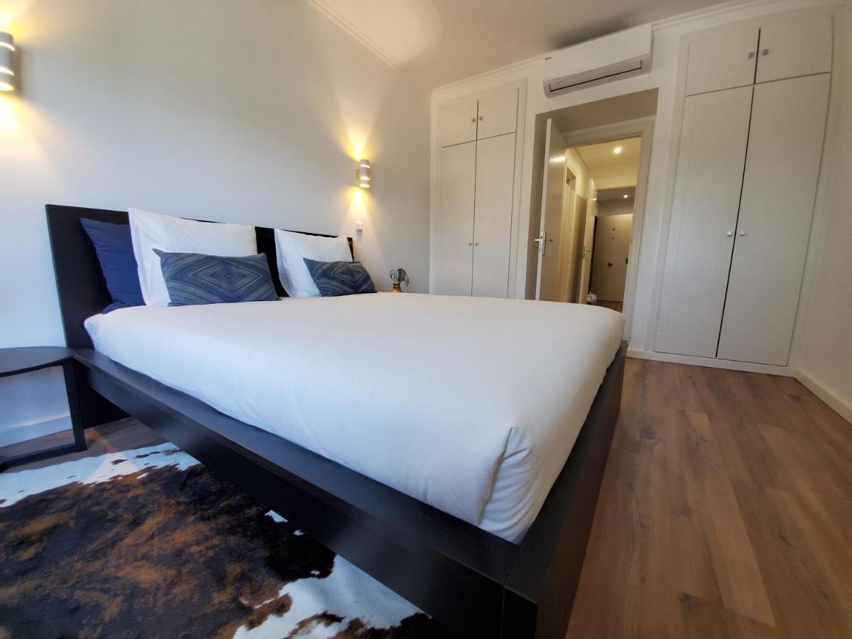 Twin Towers Apartment Lisbon