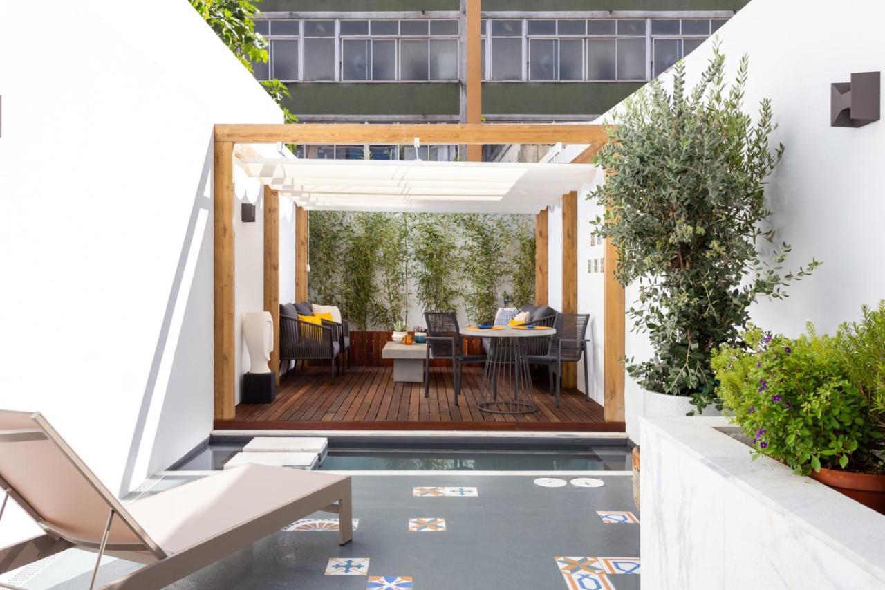 Stupendo- Two Rooms, Patio With Refreshing Pond-center-air Conditioning-free Park * Lisbon