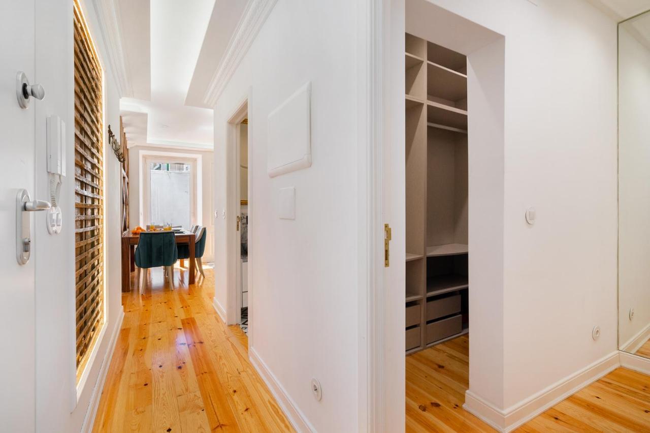 Whome | Great Location & Large Family W/patio Lisbon