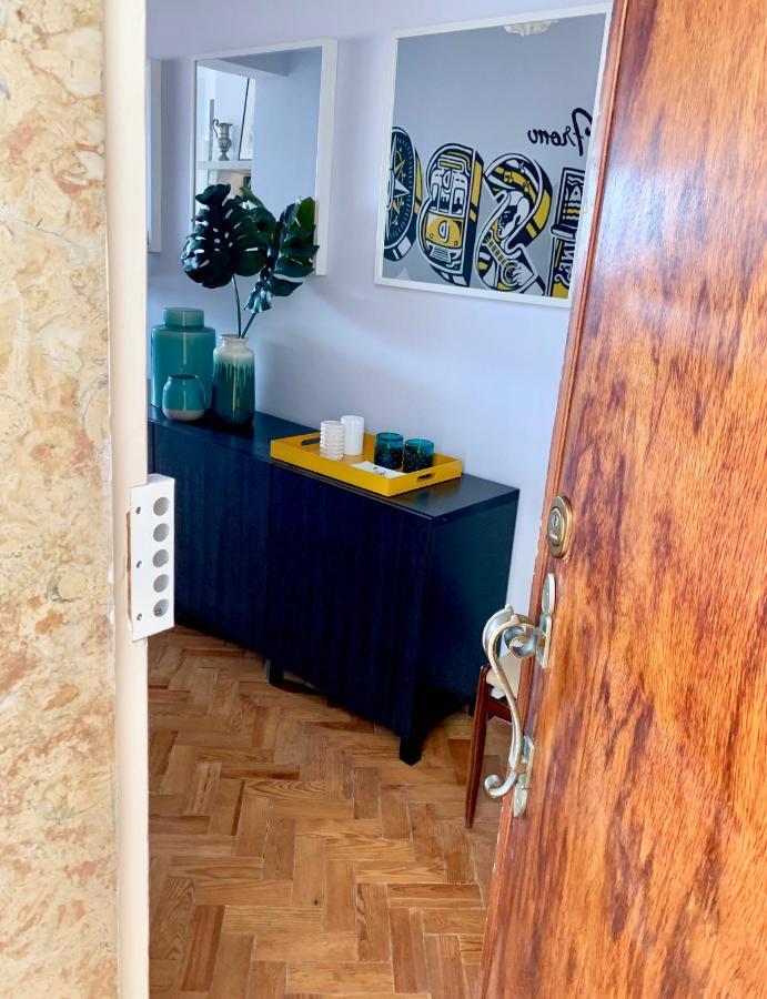 Apartment Out Roma