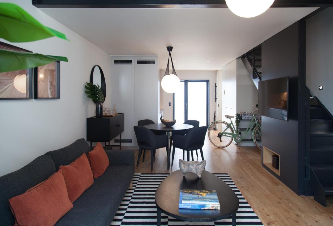 Apartment Flh Intendente Elegant Mezzanine With Balcony Lisbon