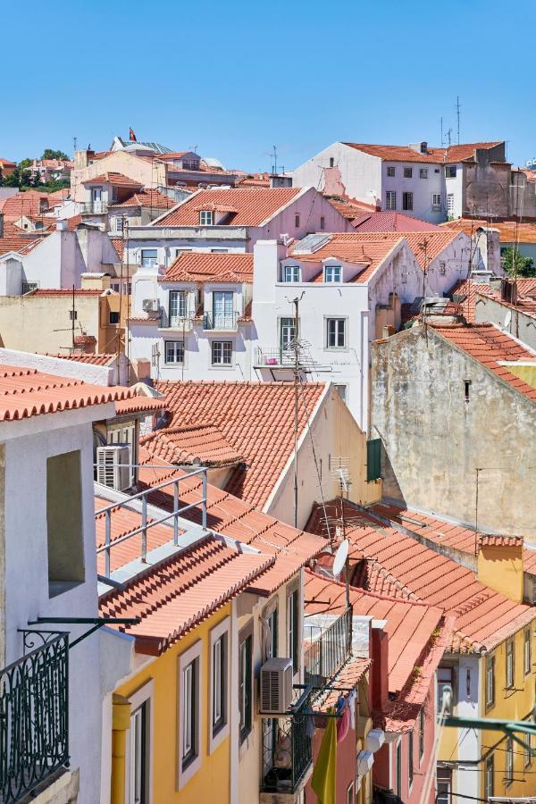 Apartment Light Filled Near Chiado, By Timecooler Lisbon
