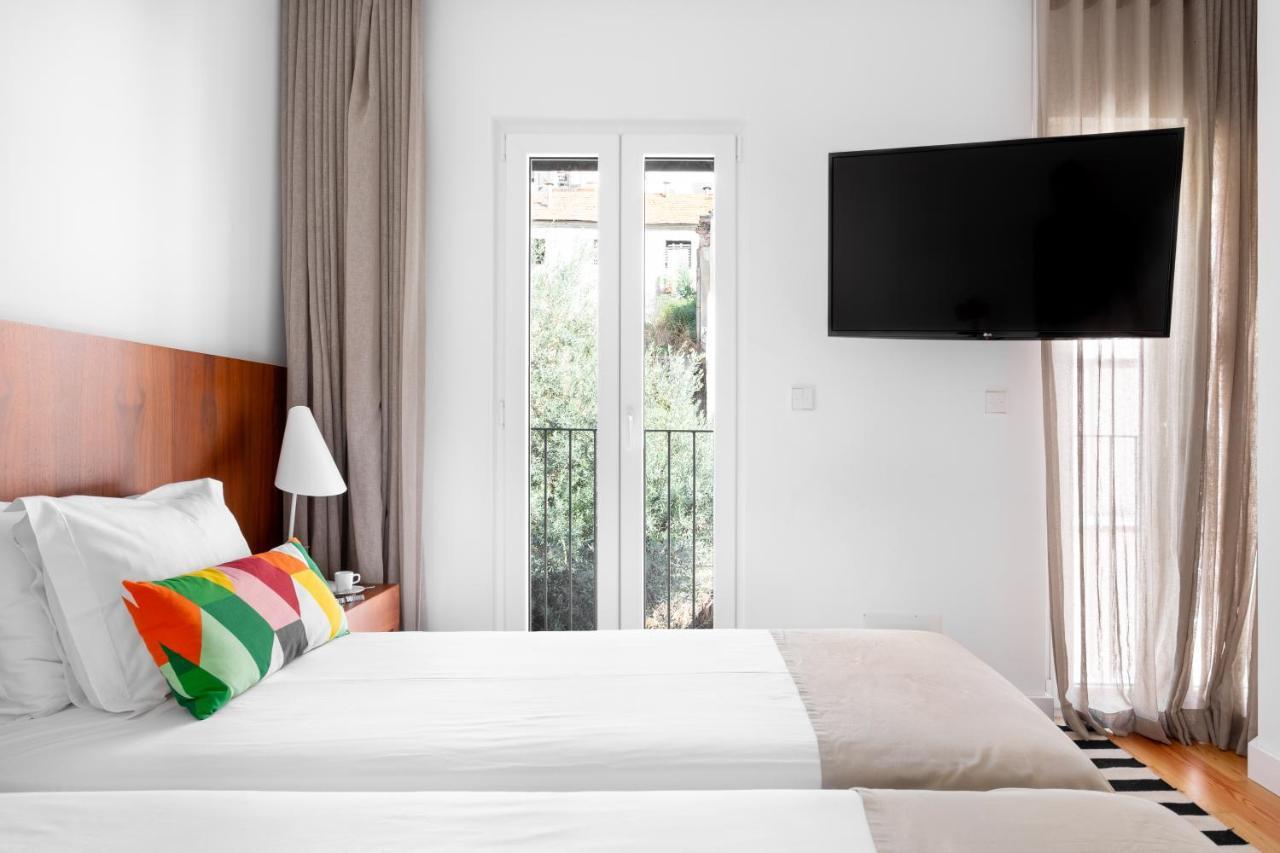 Apartment Joivy 2-br Flat With Garage Near Castelo De S Jorge Lisbon