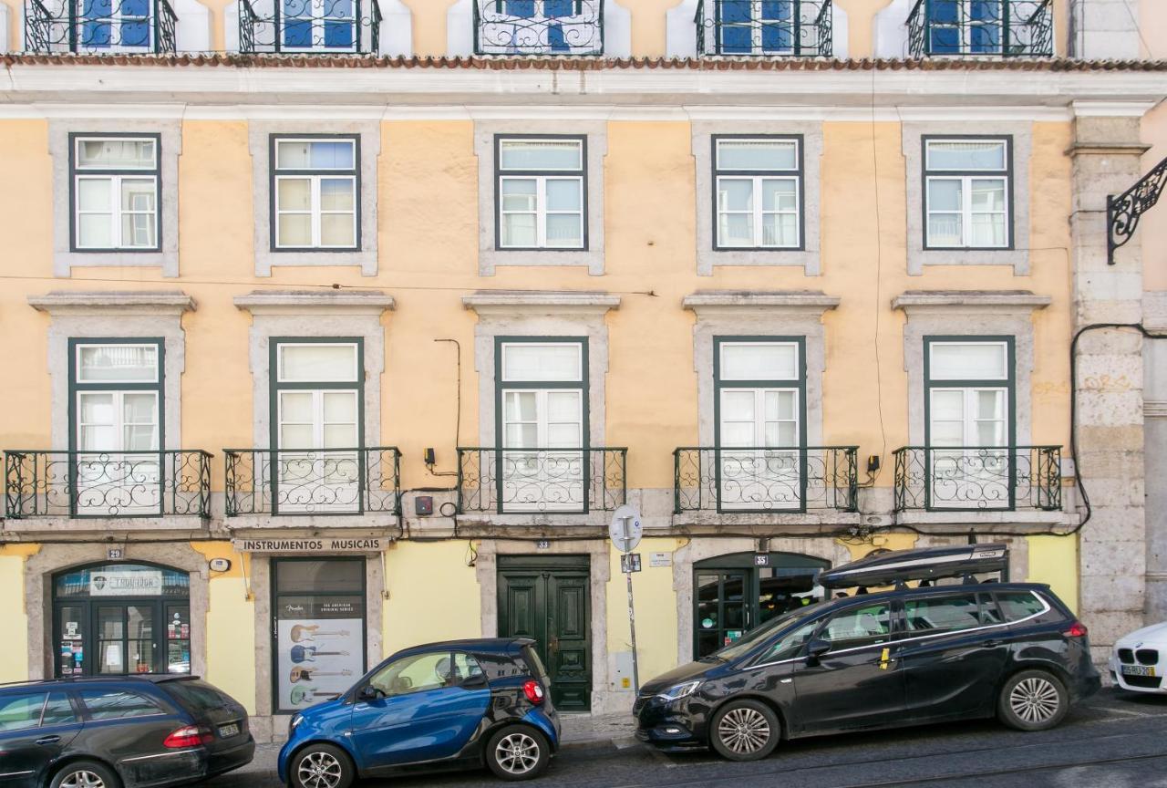 Chiado Deluxe Gem 4bdr Amazing Apartment