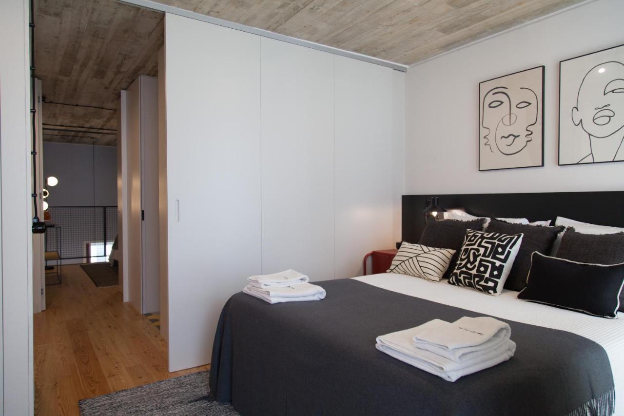 Flh Intendente Elegant Mezzanine With Balcony * Lisbon
