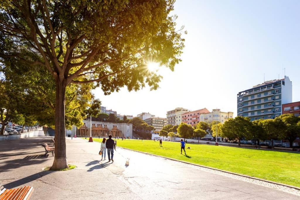Apartment Stupendo-one Concept-center-air Conditioning-free Park Lisbon