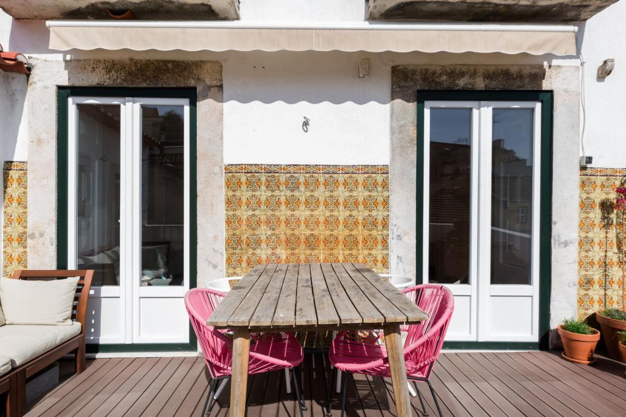 Alfama Terrace: Historic Charm With River Views