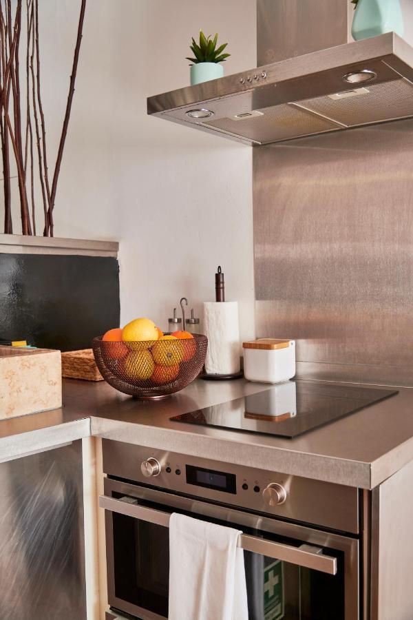 Renovated Charming Apartment, By Timecooler Apartment Lisbon
