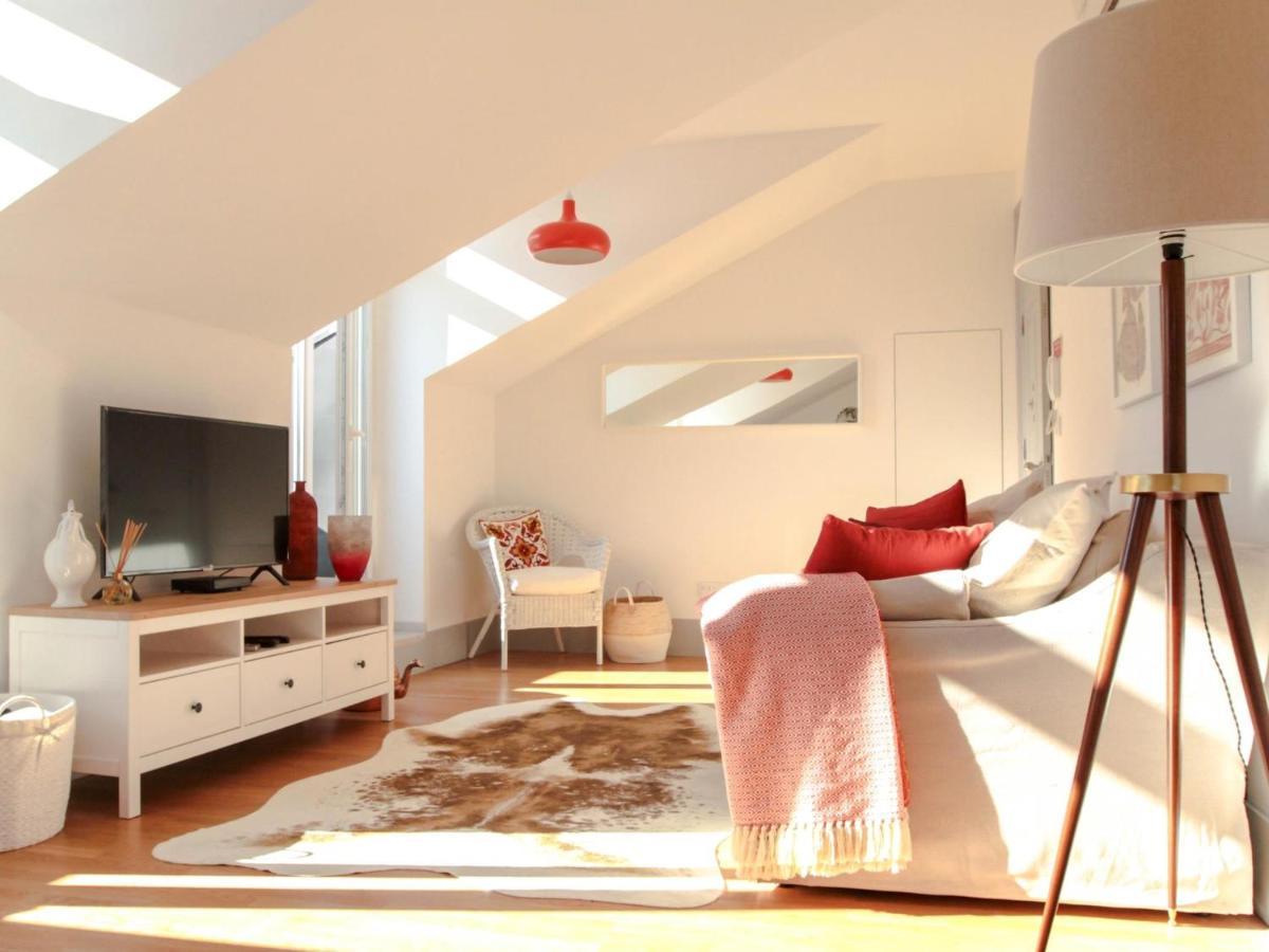 Sao Bento Stylish Cozy With Ac Balcony Apartment Lisbon