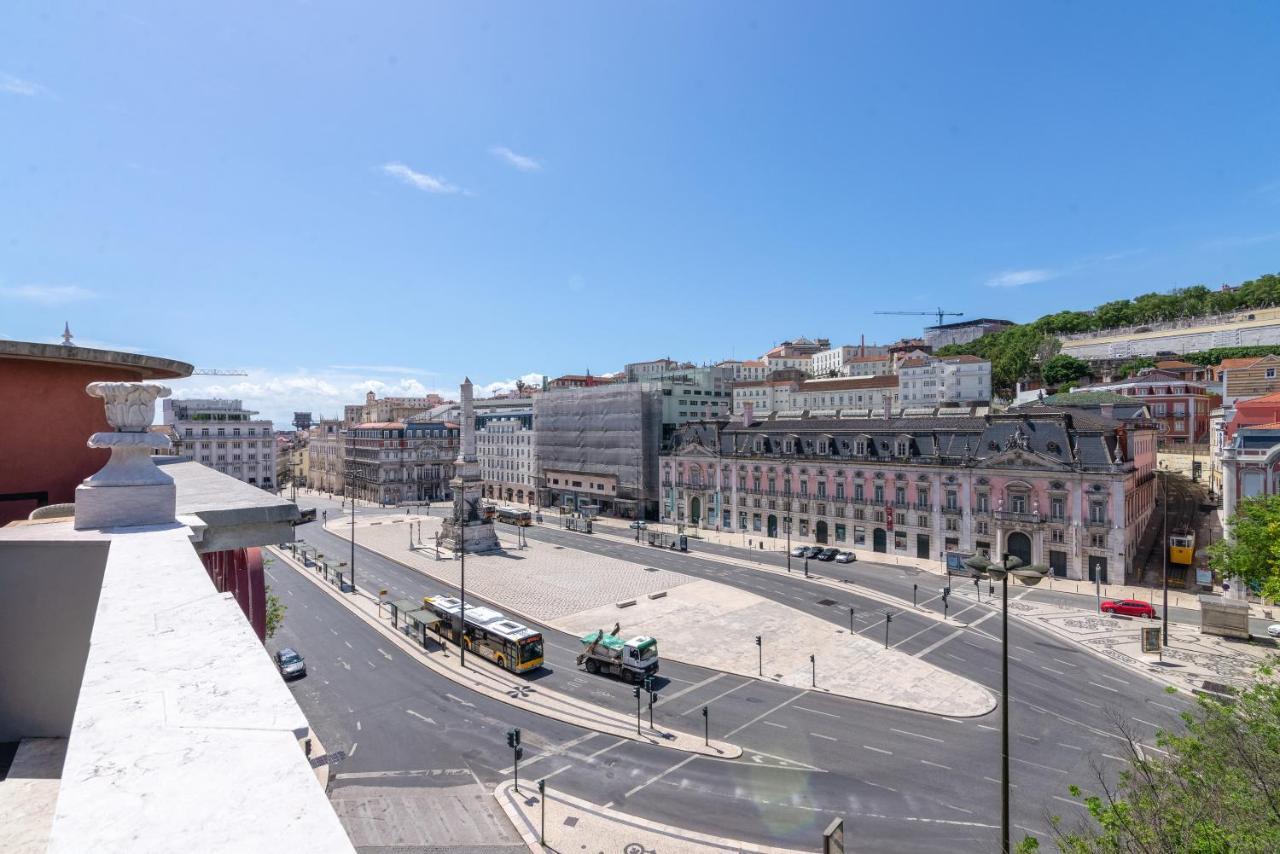Apartment Liberdade 12 By The Good Neighbour In *