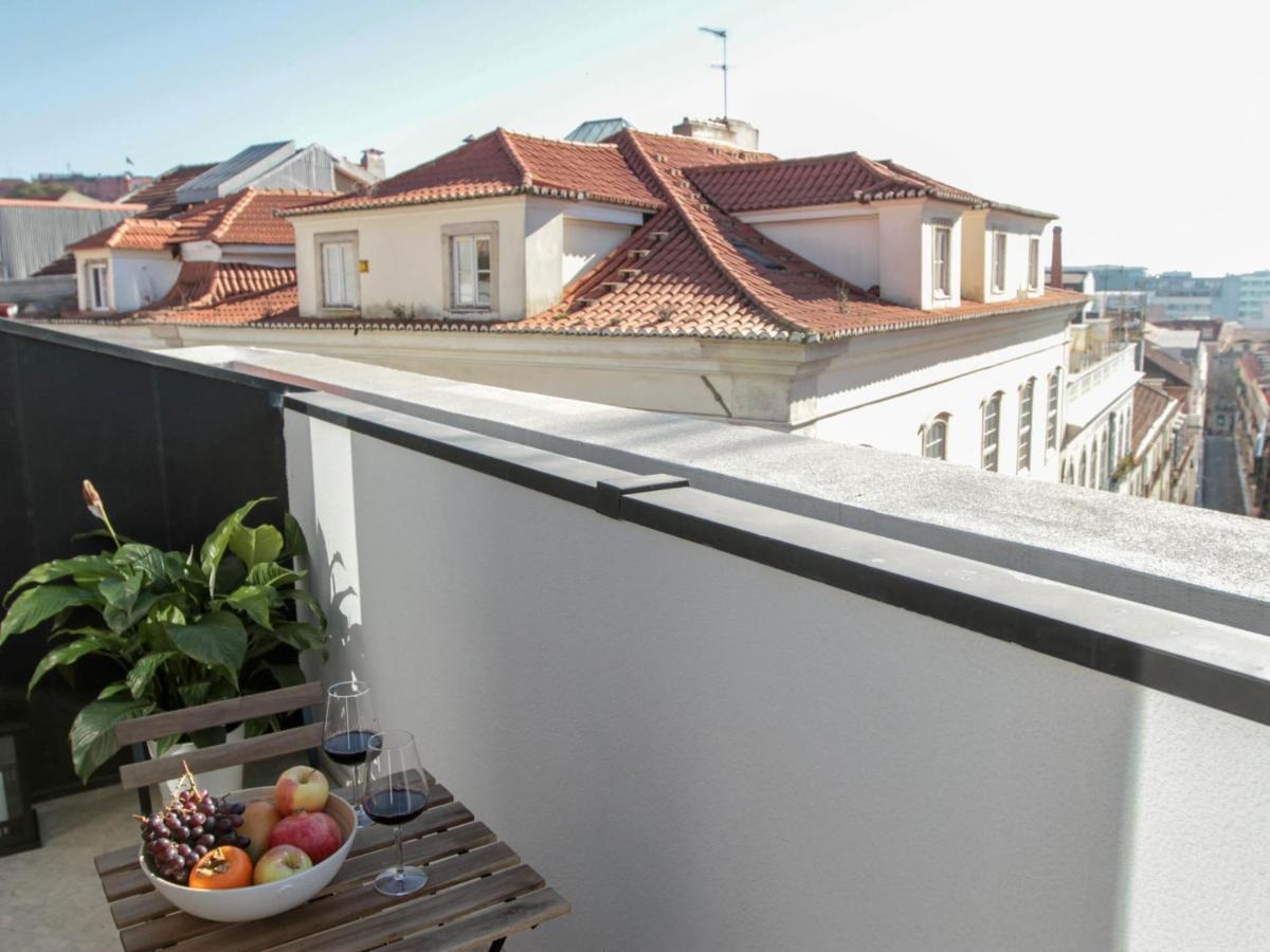Apartment Sao Bento Stylish Cozy With Ac Balcony Lisbon