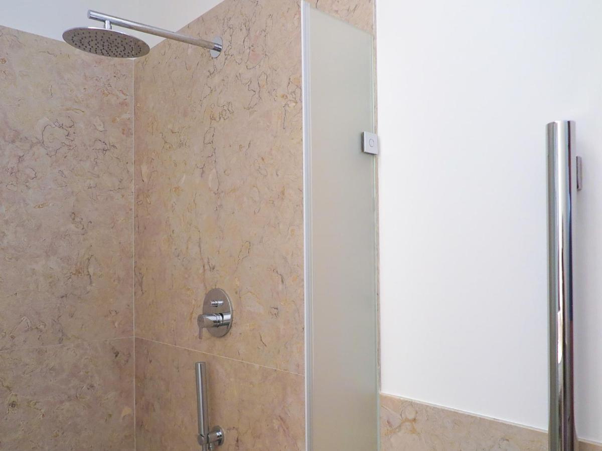 Apartment Chiado Riverside Modern Stylish Lisbon