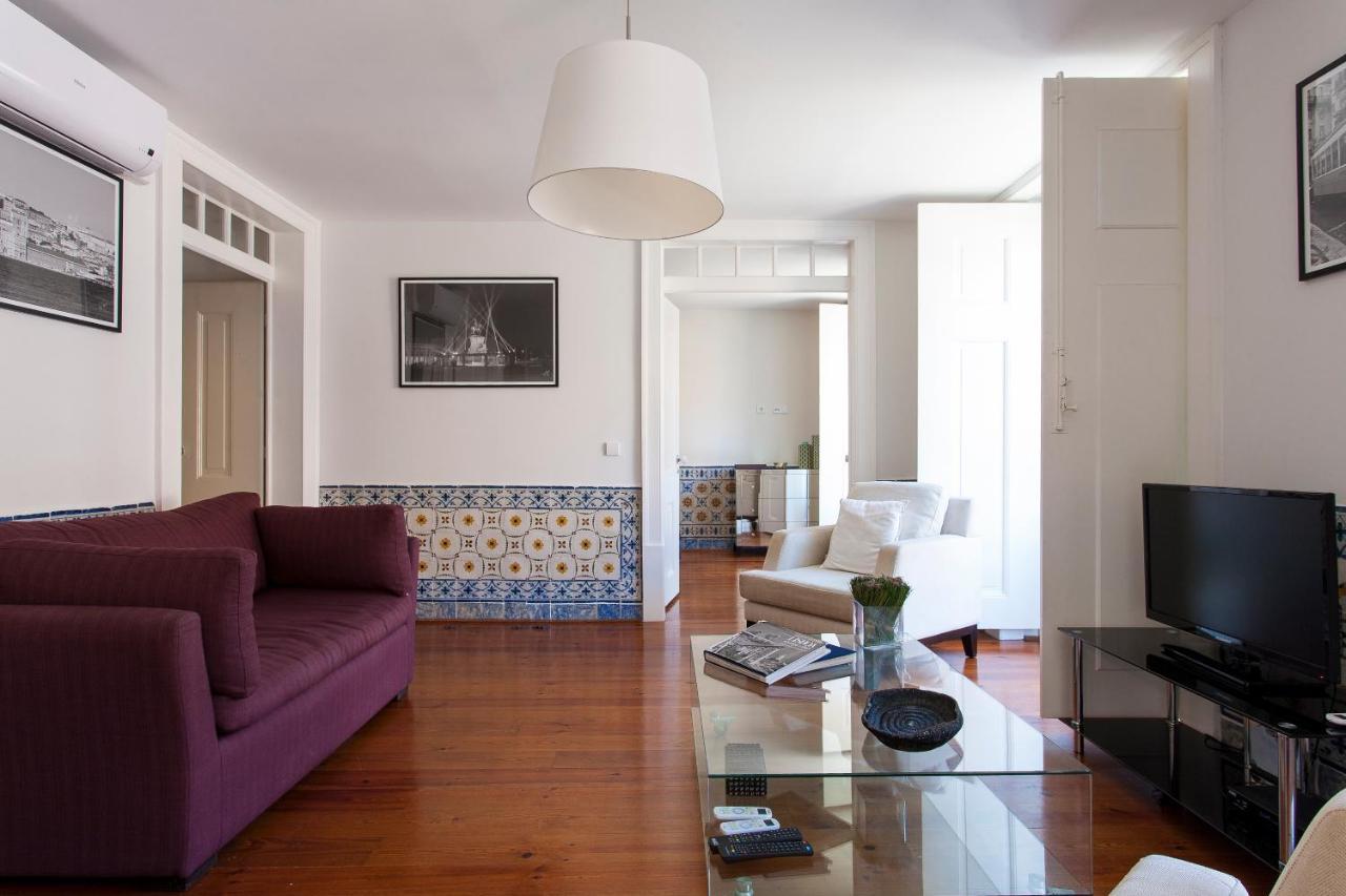 Correeiros Downtown Duplex & Deluxe Apartment *