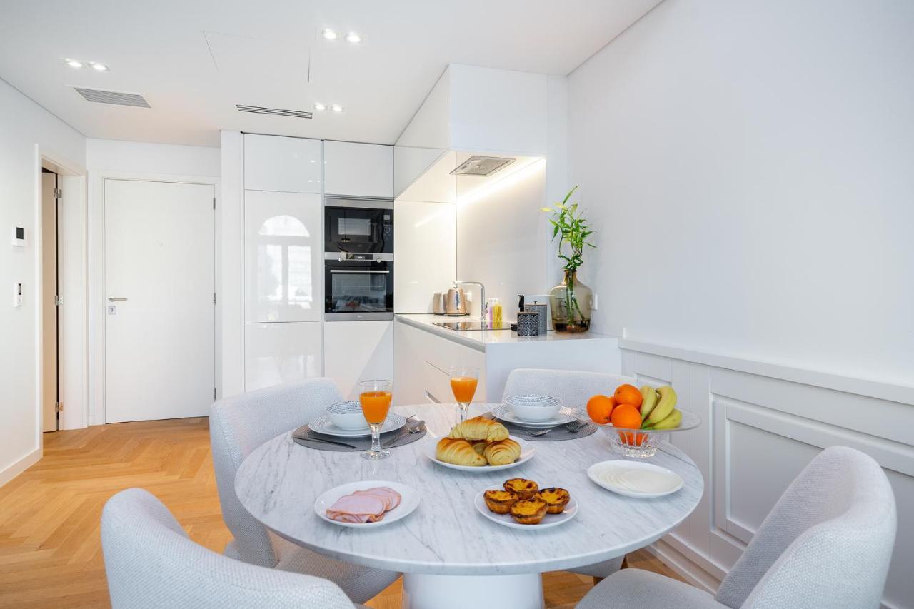 Apartment Whome | The Boulevard Prime Location & Timeless Luxury *