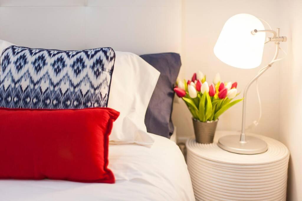 Charming In Mouraria Apartment Lisbon