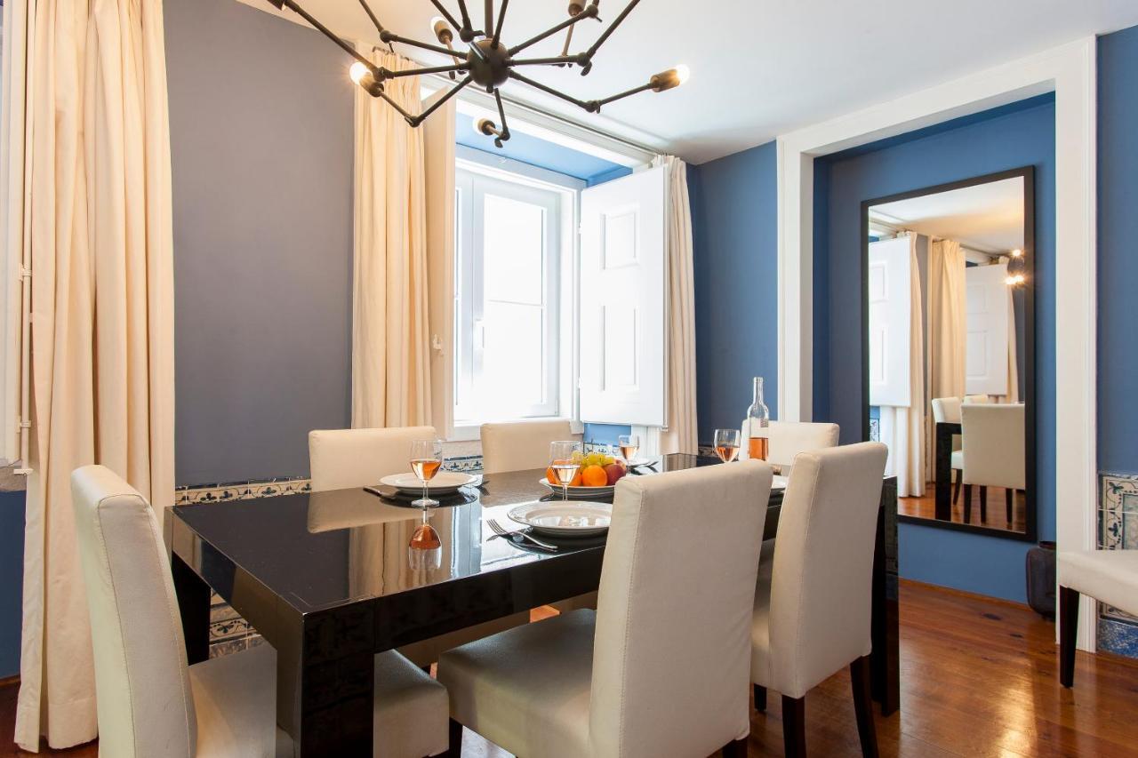 Correeiros Downtown Duplex & Deluxe Apartment