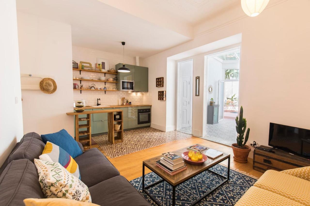 Blue Garden Apartment *