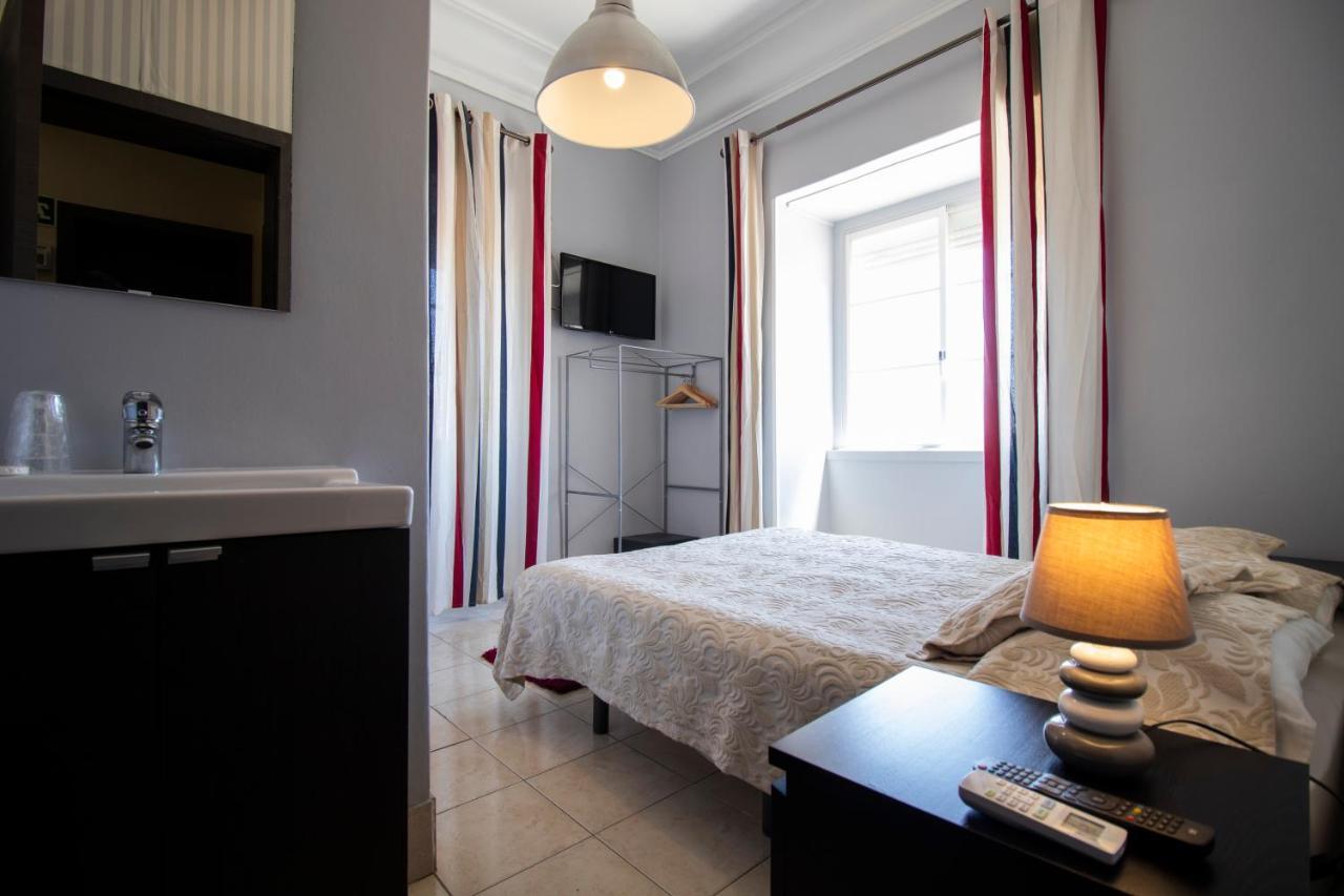 V Dinastia Guest house