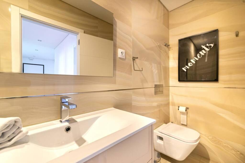 Fabulouse In The Center Of Apartment Lisbon