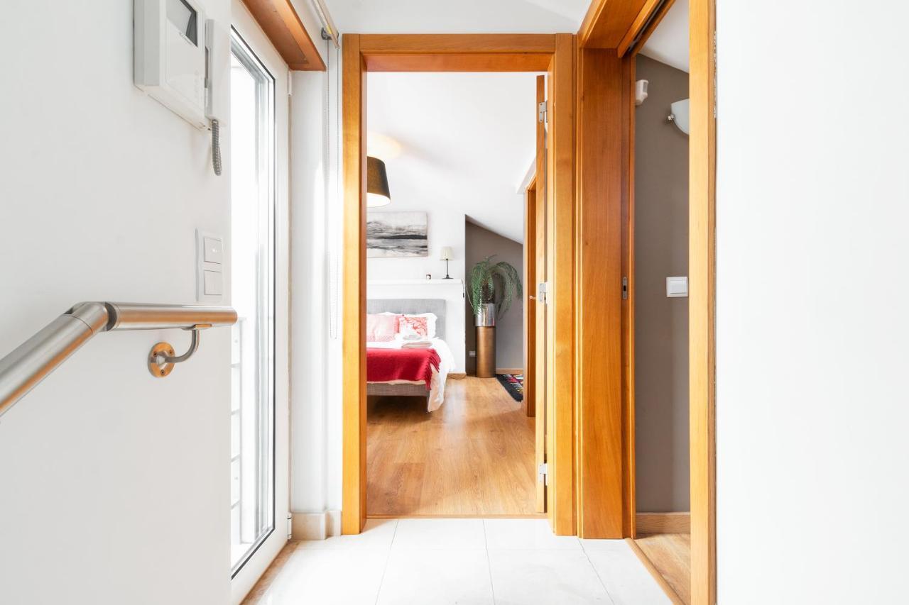 Apartment Exquisite Townhouse For 8 In Lisbon City Center