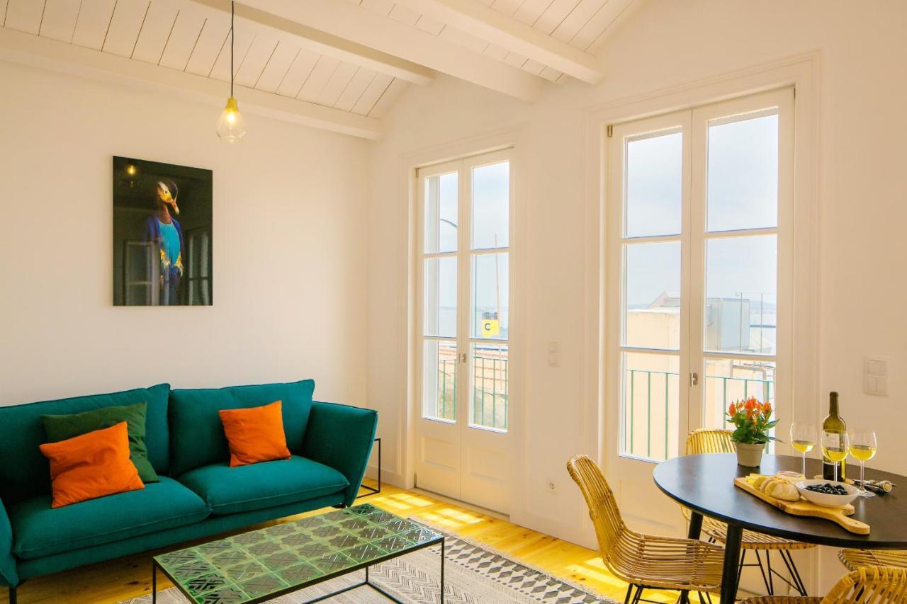 Apartment Alfama Terrace River View By Lovelystay Lisbon