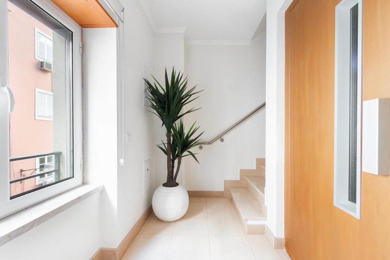 Exquisite Townhouse For 8 In Lisbon City Center Lisbon